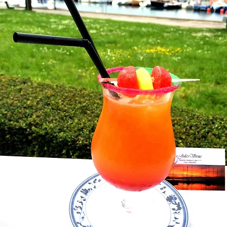 La Riviera Victoria 호텔 4*