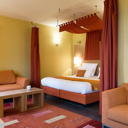 La Riviera Victoria 4* 이브아르