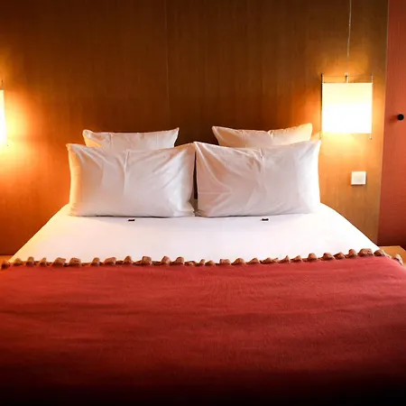 La Riviera Victoria 4* إيفوار