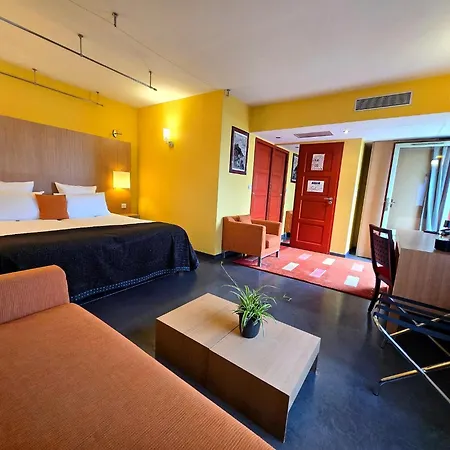 La Riviera Victoria Ξενοδοχείο 4*