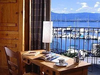 Hotel La Riviera Victoria