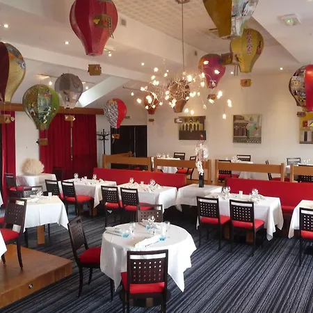 Hotel Le Jules Verne 4*